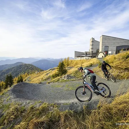 Апартаменты Alba Montis Бад Кляйнкирххайм